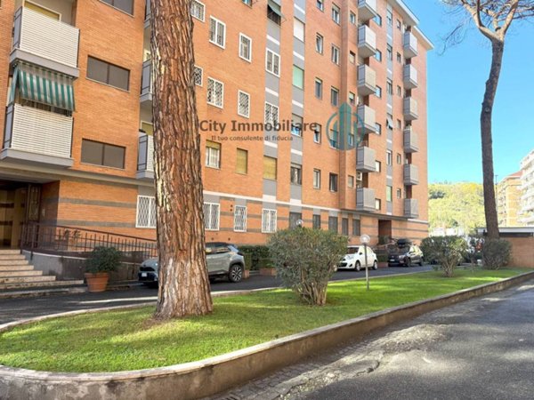 appartamento in vendita a Roma in zona Aurelio