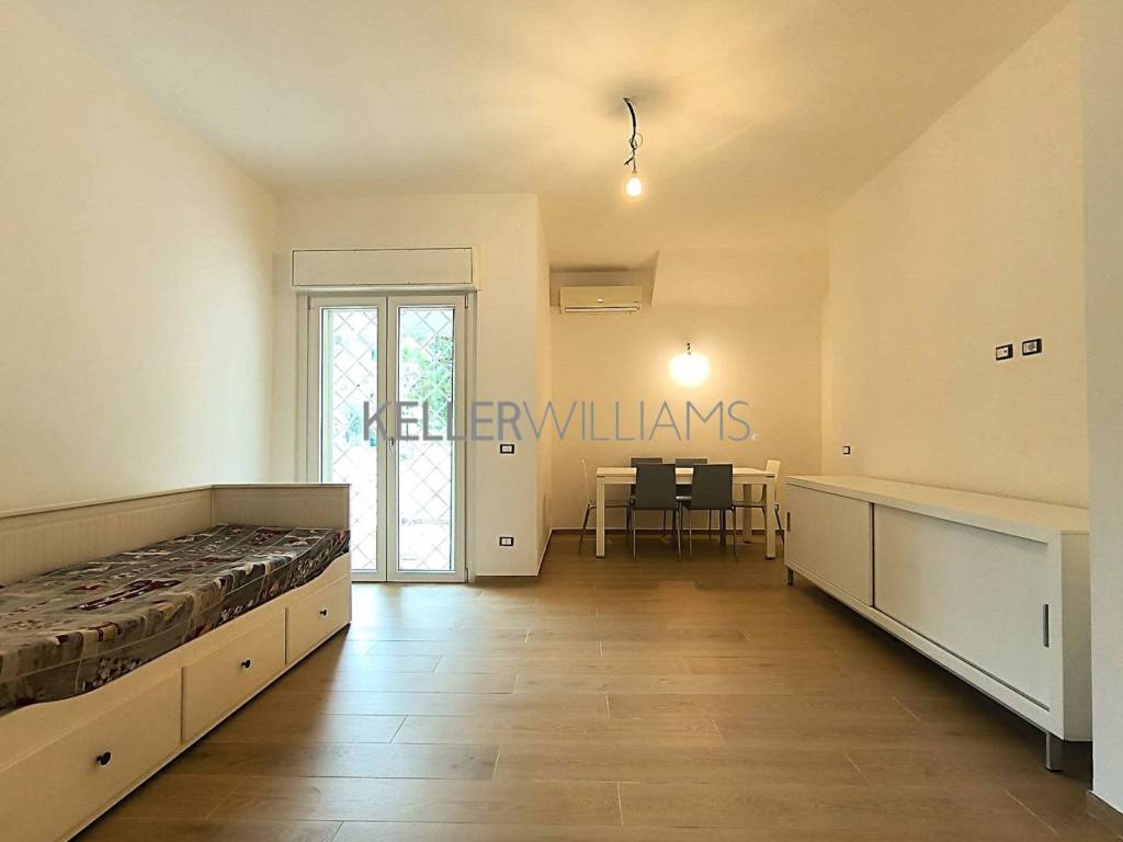 appartamento in vendita a Roma in zona Torre Gaia