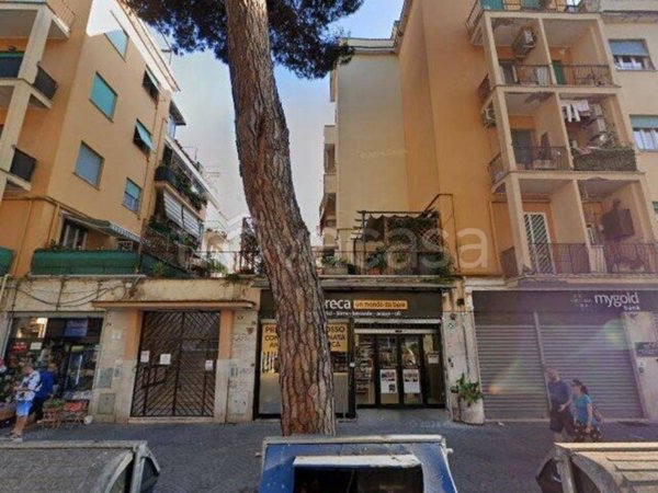 appartamento in vendita a Roma in zona Ostia