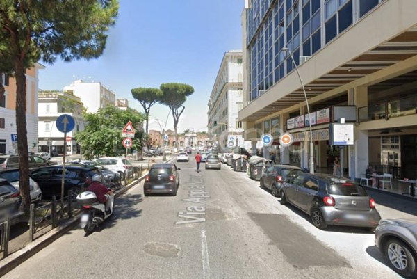 appartamento in vendita a Roma in zona Appio Latino