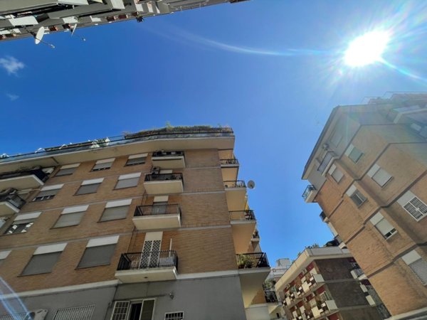 appartamento in vendita a Roma in zona Tuscolano
