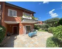 casa indipendente in vendita a Roma in zona Torrino
