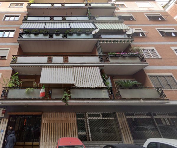 appartamento in vendita a Roma in zona Tuscolano