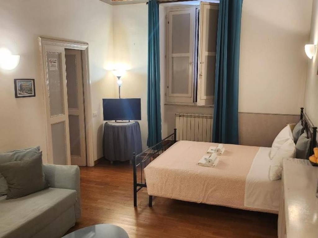 negozio in vendita a Roma