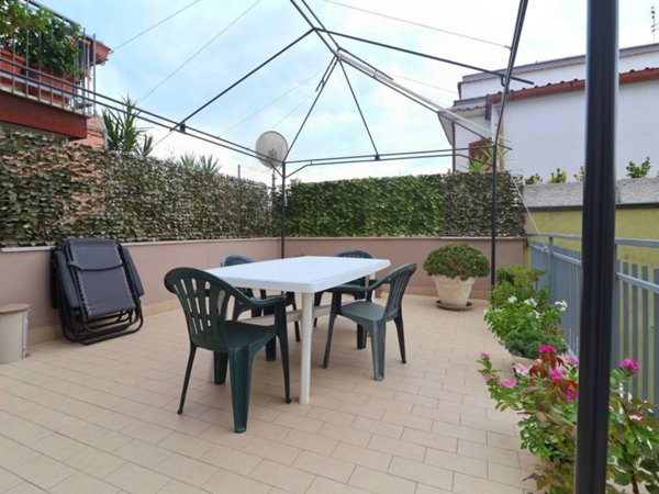 appartamento in vendita a Roma in zona Dragona/Bagnoletto