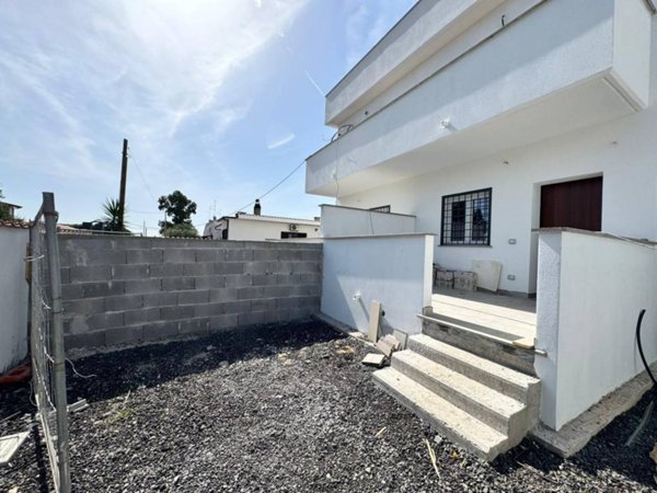 casa indipendente in vendita a Roma in zona Piana del Sole