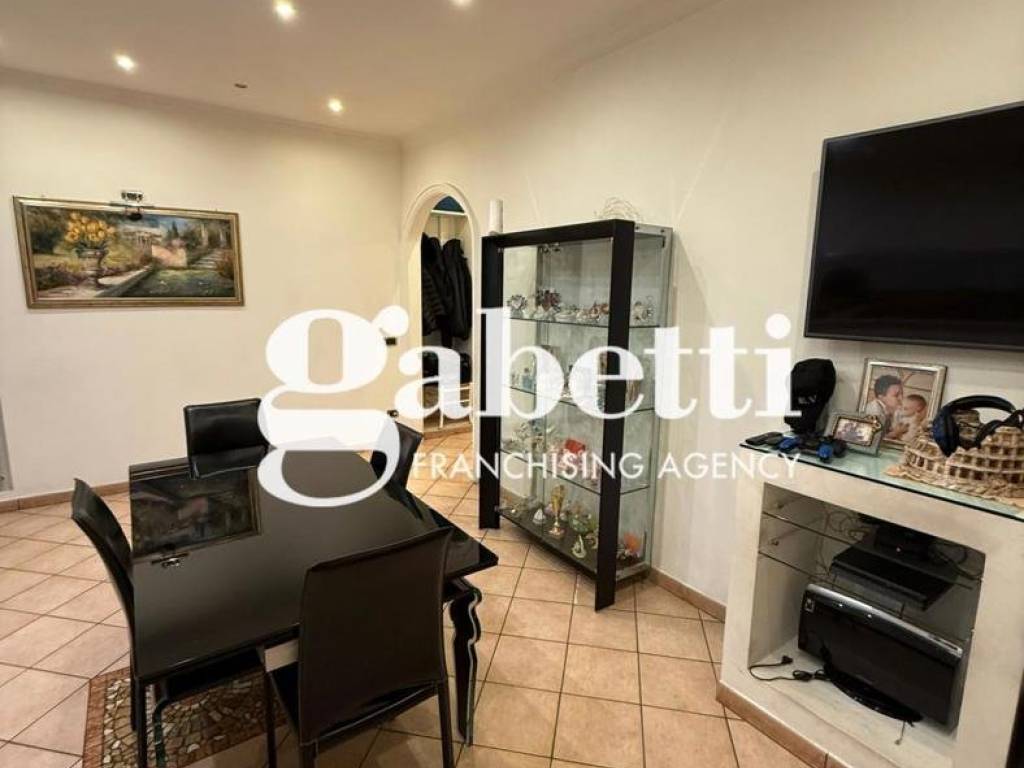 appartamento in vendita a Roma in zona Prenestino-Centocelle