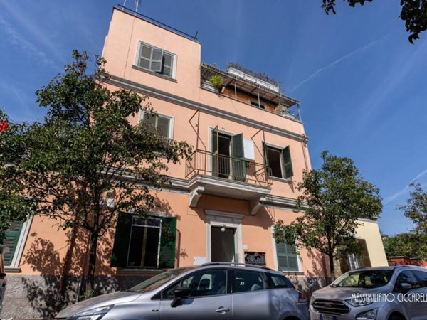 appartamento in vendita a Roma in zona Cinecittà