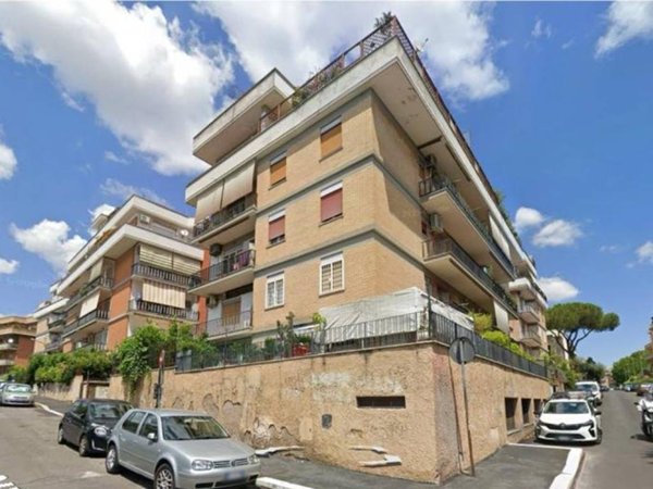 appartamento in vendita a Roma in zona Torrevecchia