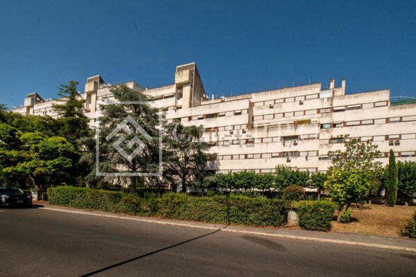 appartamento in vendita a Roma in zona Spinaceto