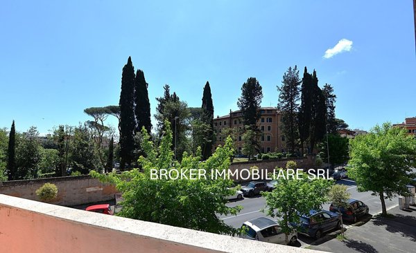casa indipendente in vendita a Roma
