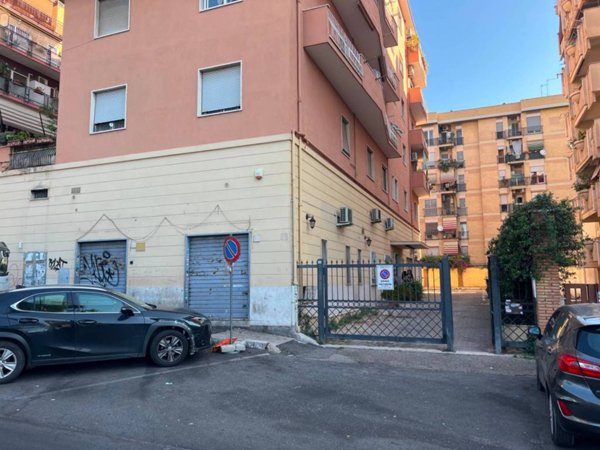 appartamento in vendita a Roma in zona Portuense