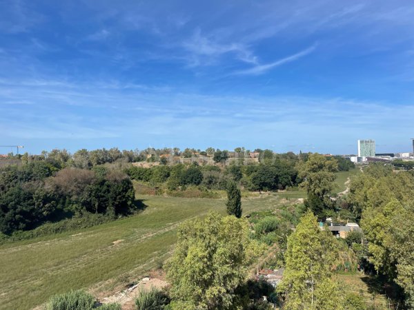 appartamento in vendita a Roma in zona Ostiense