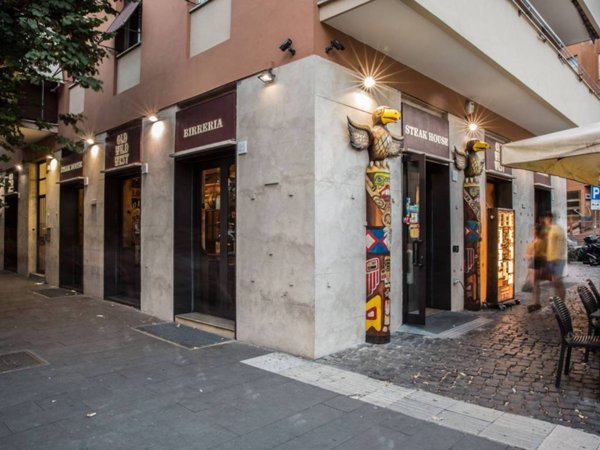 negozio in vendita a Roma in zona Tiburtino