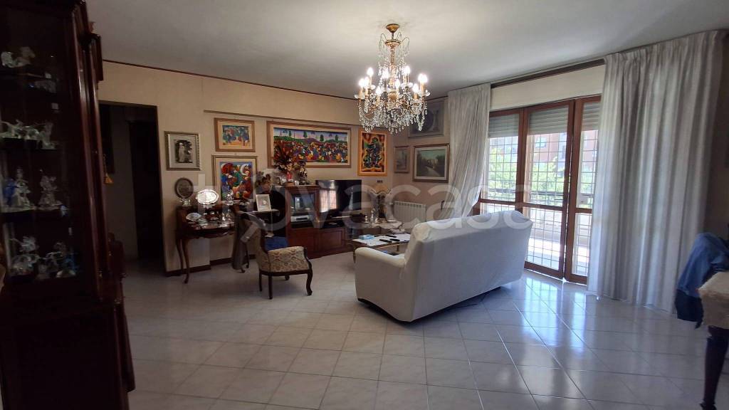 appartamento in vendita a Roma in zona San Basilio