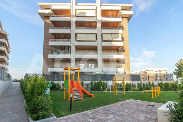 appartamento in vendita a Roma in zona Giuliano Dalmata