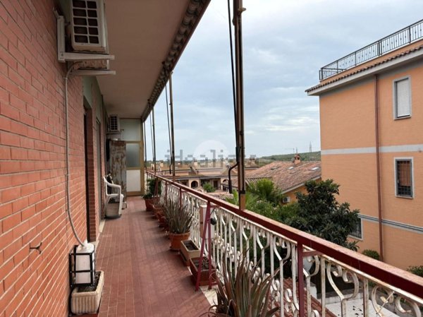 appartamento in vendita a Roma in zona Massimina/Casal Lumbroso