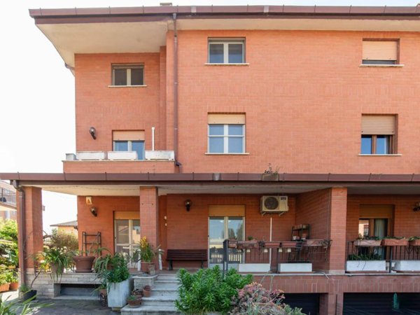 casa indipendente in vendita a Roma in zona Dragona/Bagnoletto