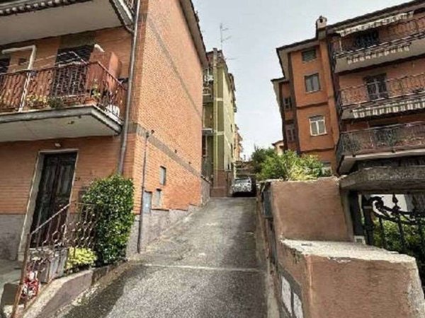 appartamento in vendita a Roma in zona Prima Porta