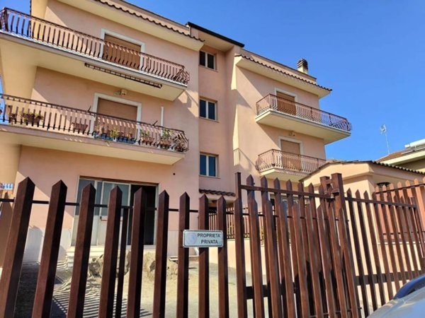 appartamento in vendita a Roma in zona Borghesiana