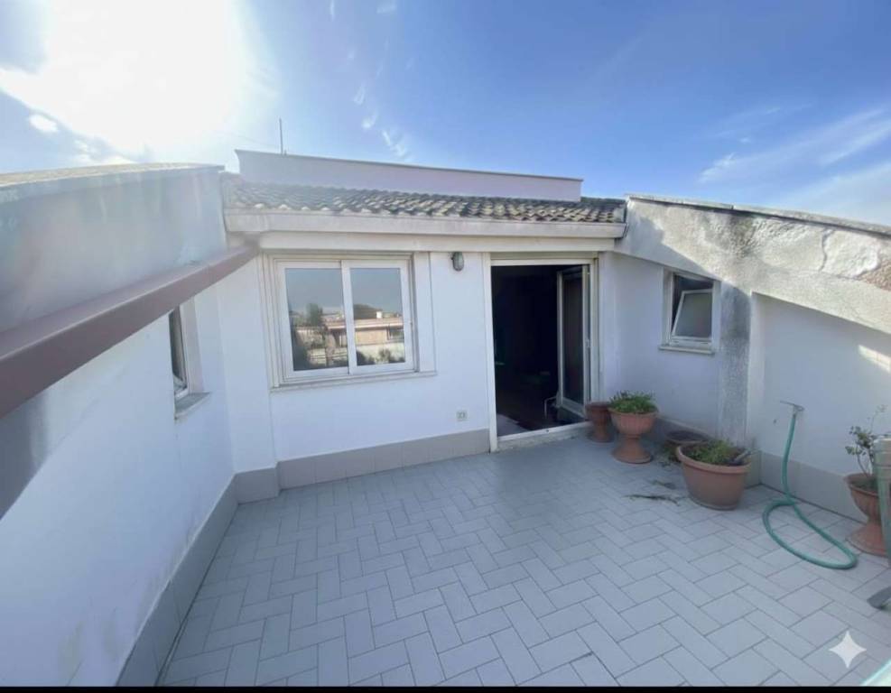 appartamento in vendita a Roma in zona San Basilio