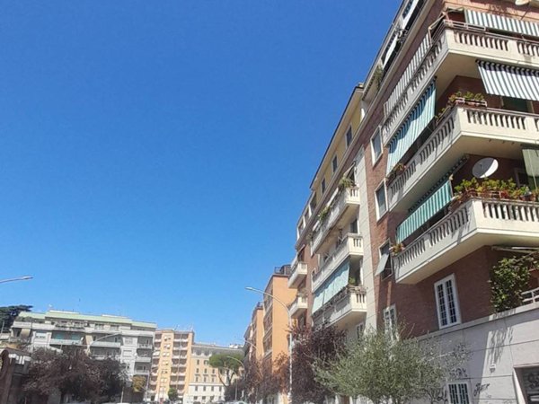 appartamento in vendita a Roma in zona Tuscolano