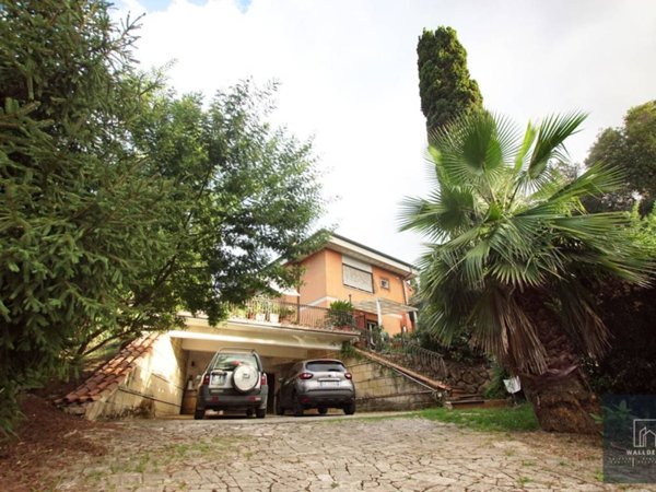 casa indipendente in vendita a Roma in zona Castel di Leva