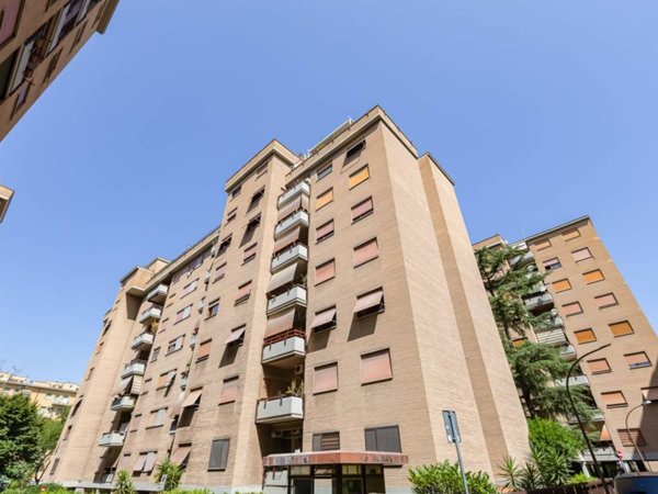 appartamento in vendita a Roma in zona Don Bosco