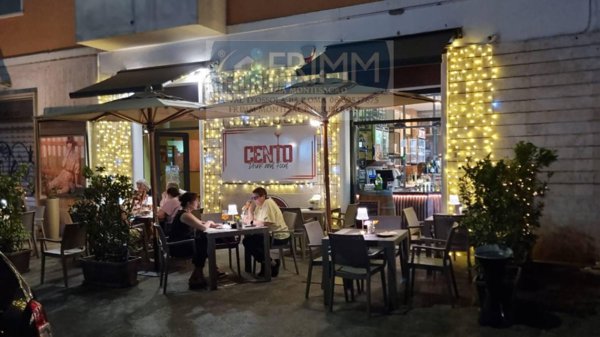negozio in vendita a Roma in zona Prenestino-Centocelle