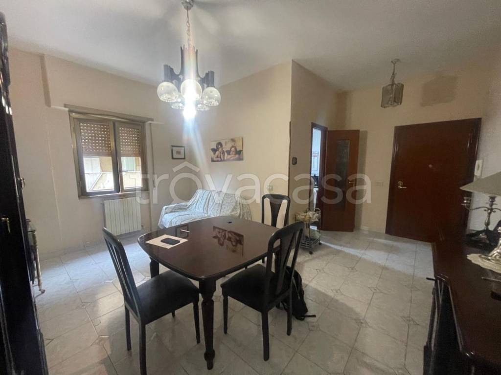 appartamento in vendita a Roma in zona Prenestino-Centocelle