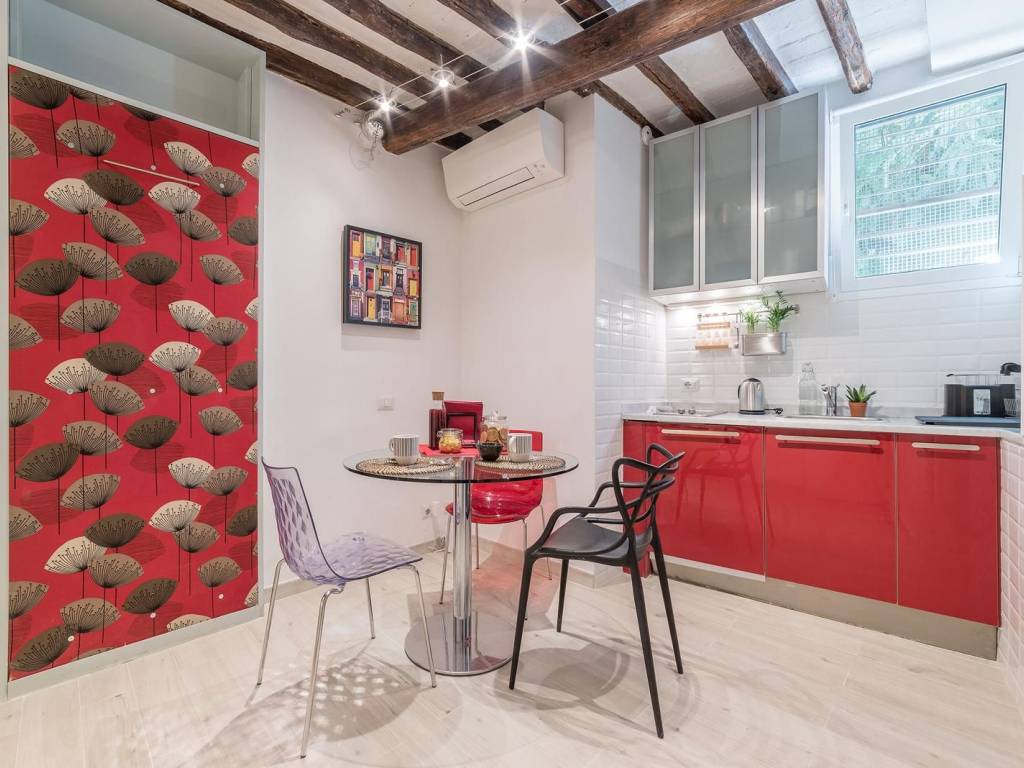 appartamento in vendita a Roma in zona Trastevere
