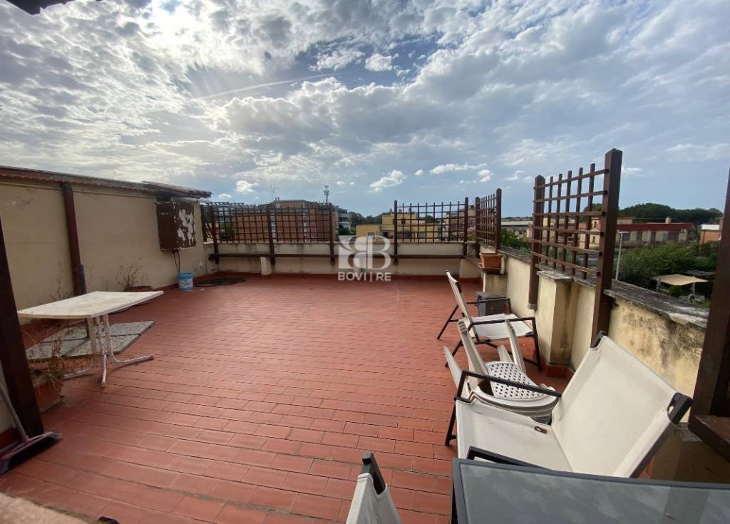 appartamento in vendita a Roma in zona Dragona/Bagnoletto