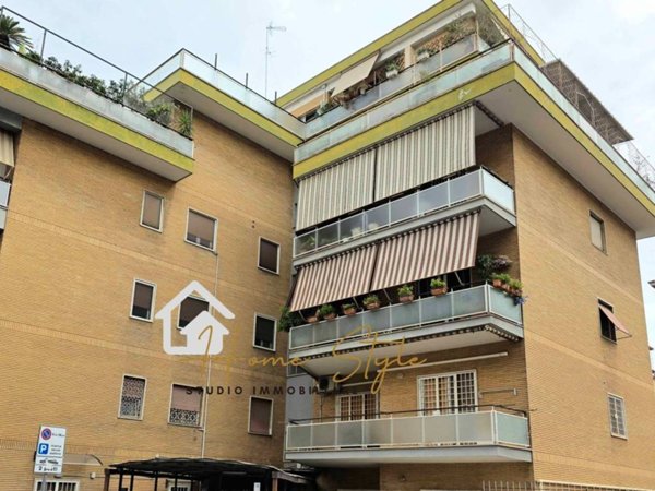 appartamento in vendita a Roma in zona Centro Storico