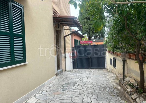 appartamento in vendita a Roma in zona Finocchio