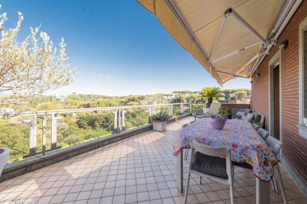 appartamento in vendita a Roma