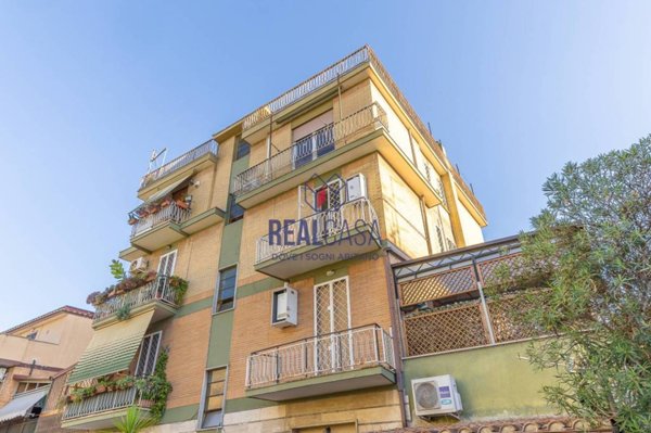 appartamento in vendita a Roma in zona Tor Vergata/Torrenova