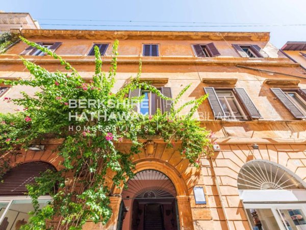 appartamento in vendita a Roma in zona Campo Marzio