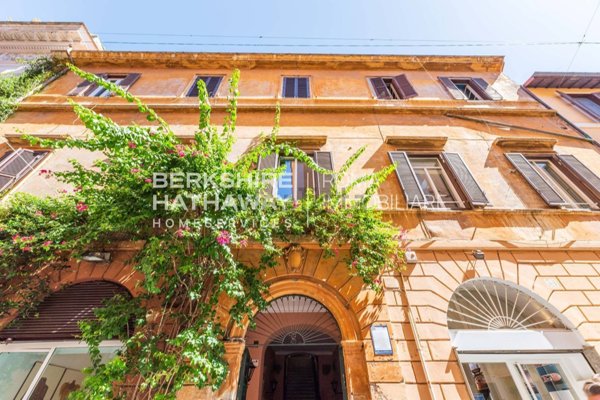 appartamento in vendita a Roma in zona Campo Marzio