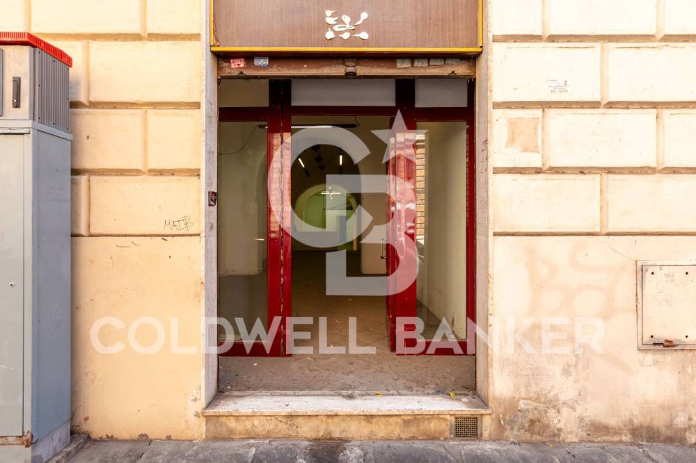 negozio in vendita a Roma in zona Ludovisi/Sallustiano
