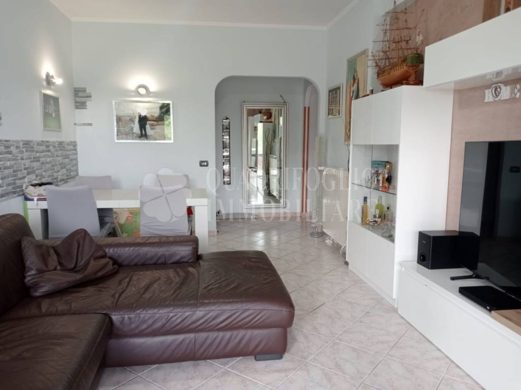 appartamento in vendita a Roma in zona Tor Vergata/Torrenova