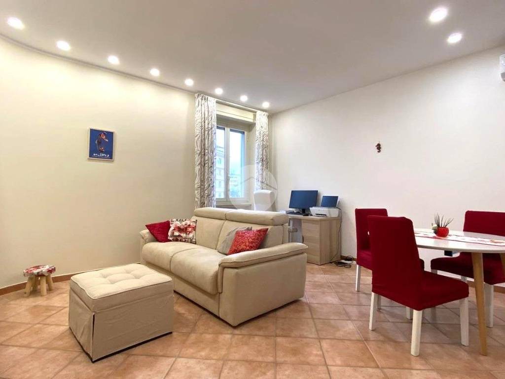 appartamento in vendita a Roma in zona Tuscolano