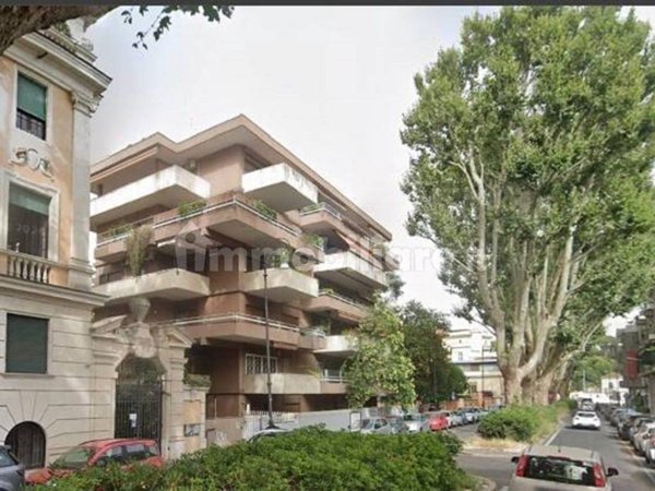 appartamento in vendita a Roma in zona Salario