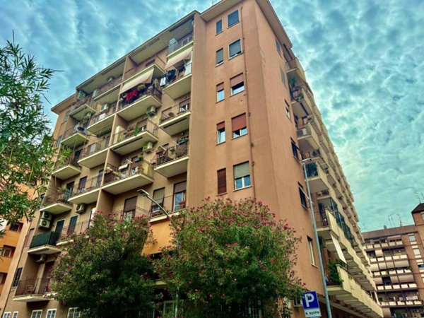 appartamento in vendita a Roma in zona Portuense