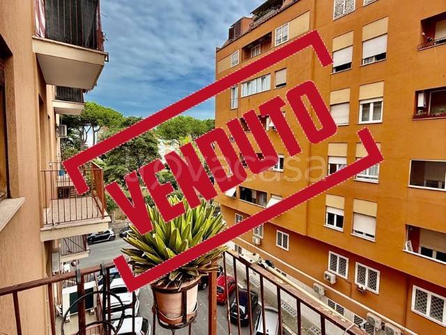 appartamento in vendita a Roma in zona Portuense