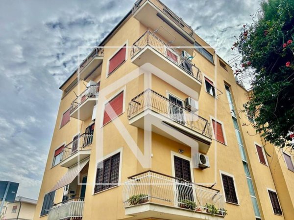 appartamento in vendita a Roma in zona Torre Maura