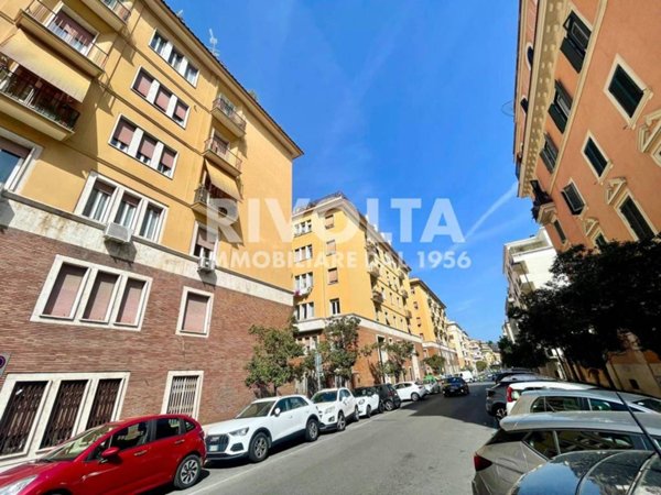 ufficio in vendita a Roma in zona Nomentano