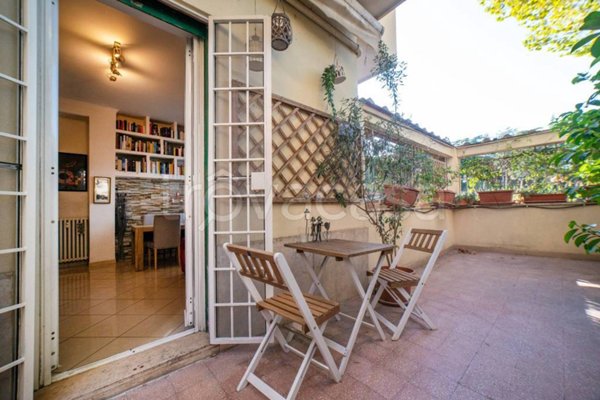 appartamento in vendita a Roma in zona Gianicolense