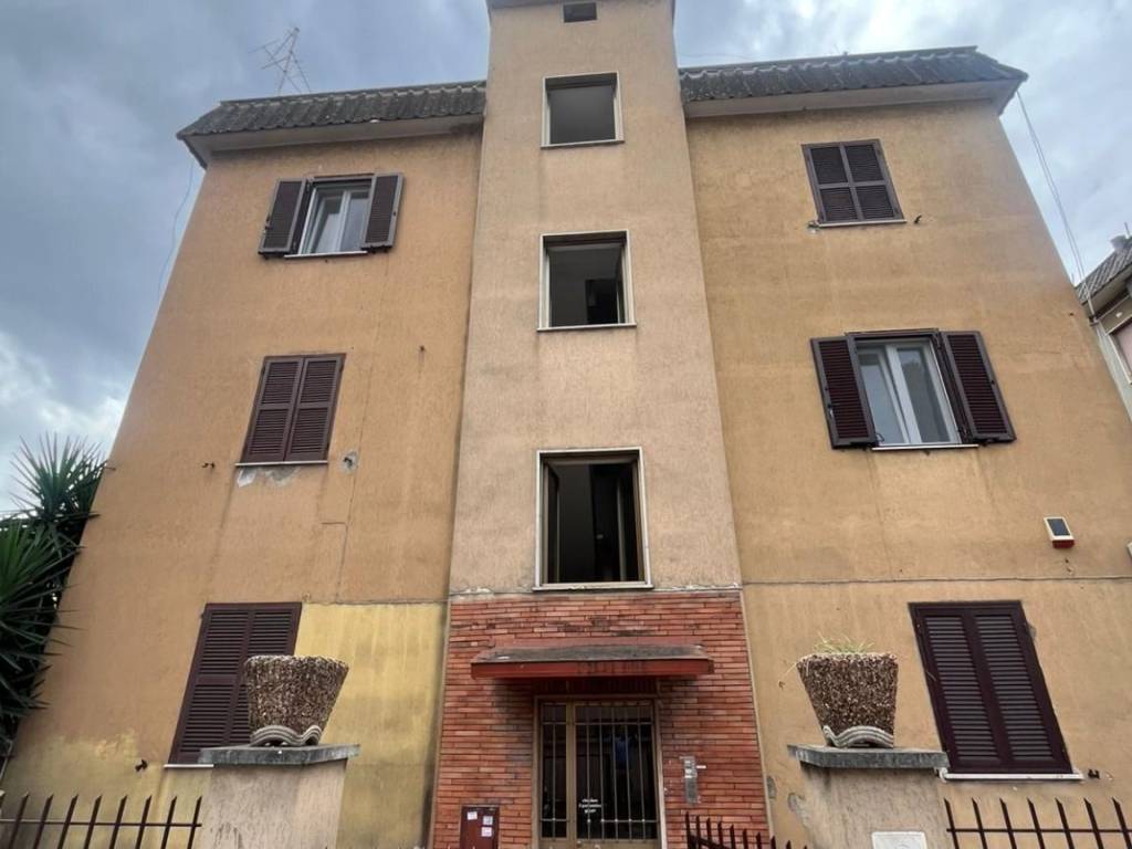 appartamento in vendita a Roma in zona Grottarossa