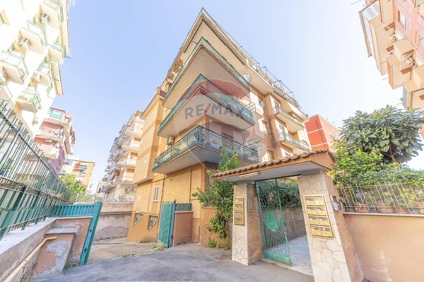 appartamento in vendita a Roma in zona Prenestino-Centocelle