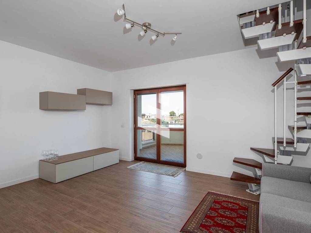 appartamento in vendita a Roma in zona Acilia